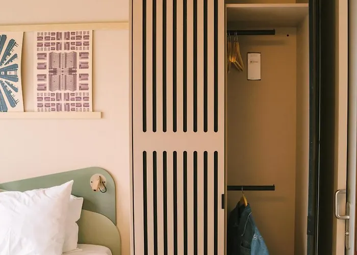 Отель Jansen Bajeskwartier